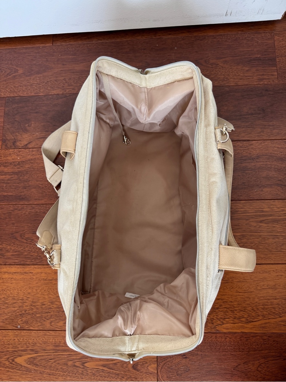 BÉIS Original Canvas Weekender Bag | Travel Carry-On with Bottom Compartment - Picture 9 of 15